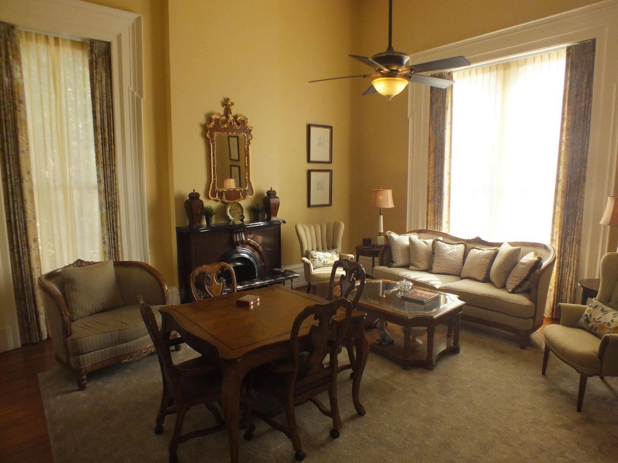 ניו אלבני The Pepin Mansion B&B On Mansion Row - 10 Min To Start Of The Bourbon Trail מראה חיצוני תמונה